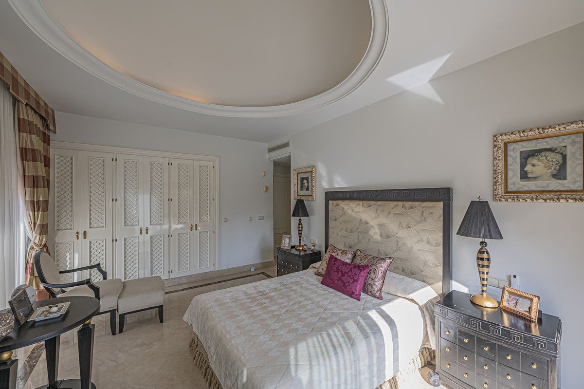 3 Bed Penthouse in Puerto Banús