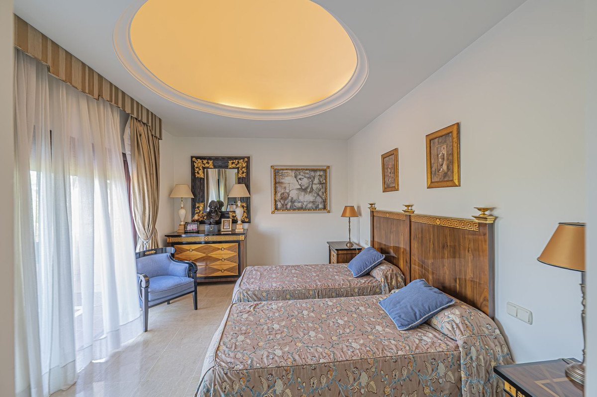 3 Bed Penthouse in Puerto Banús