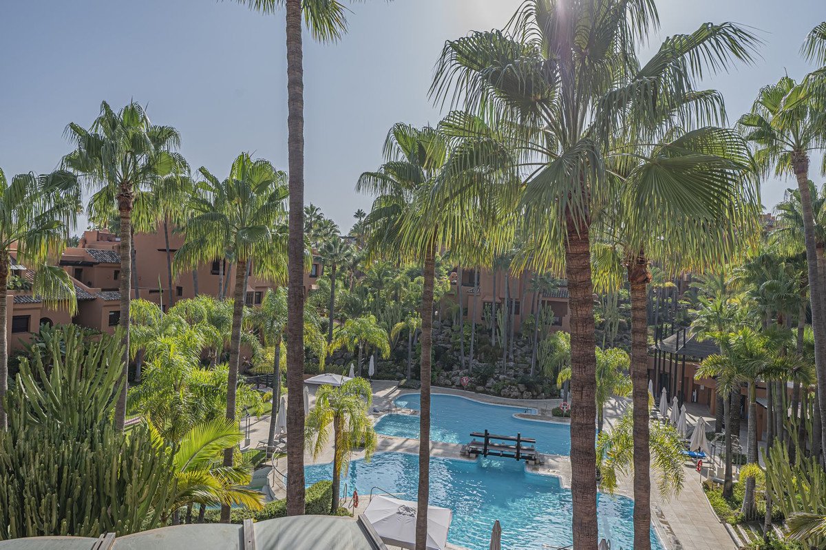 3 Bed Penthouse in Puerto Banús