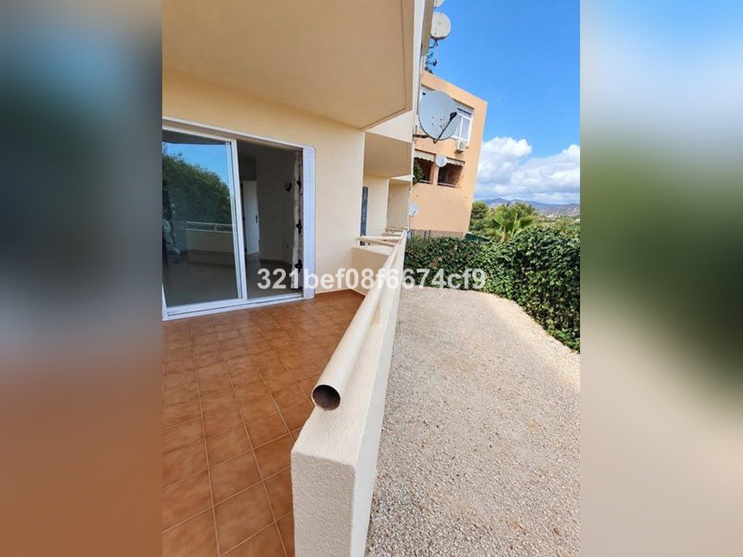 1 Bed Ground Floor Apartment in Estepona