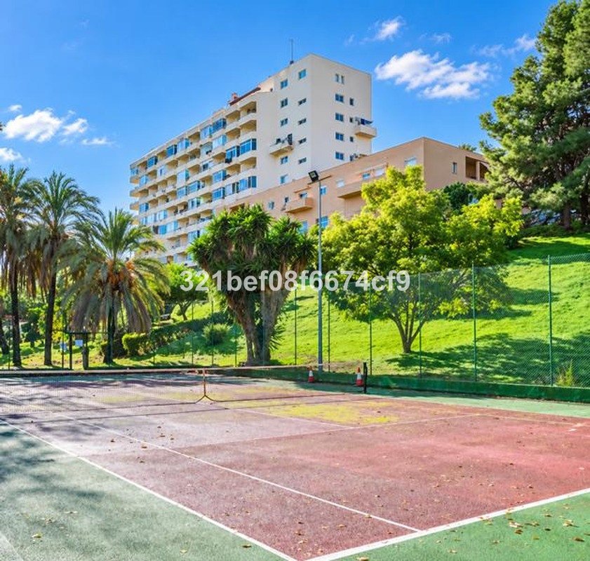 1 Bed Ground Floor Apartment in Estepona