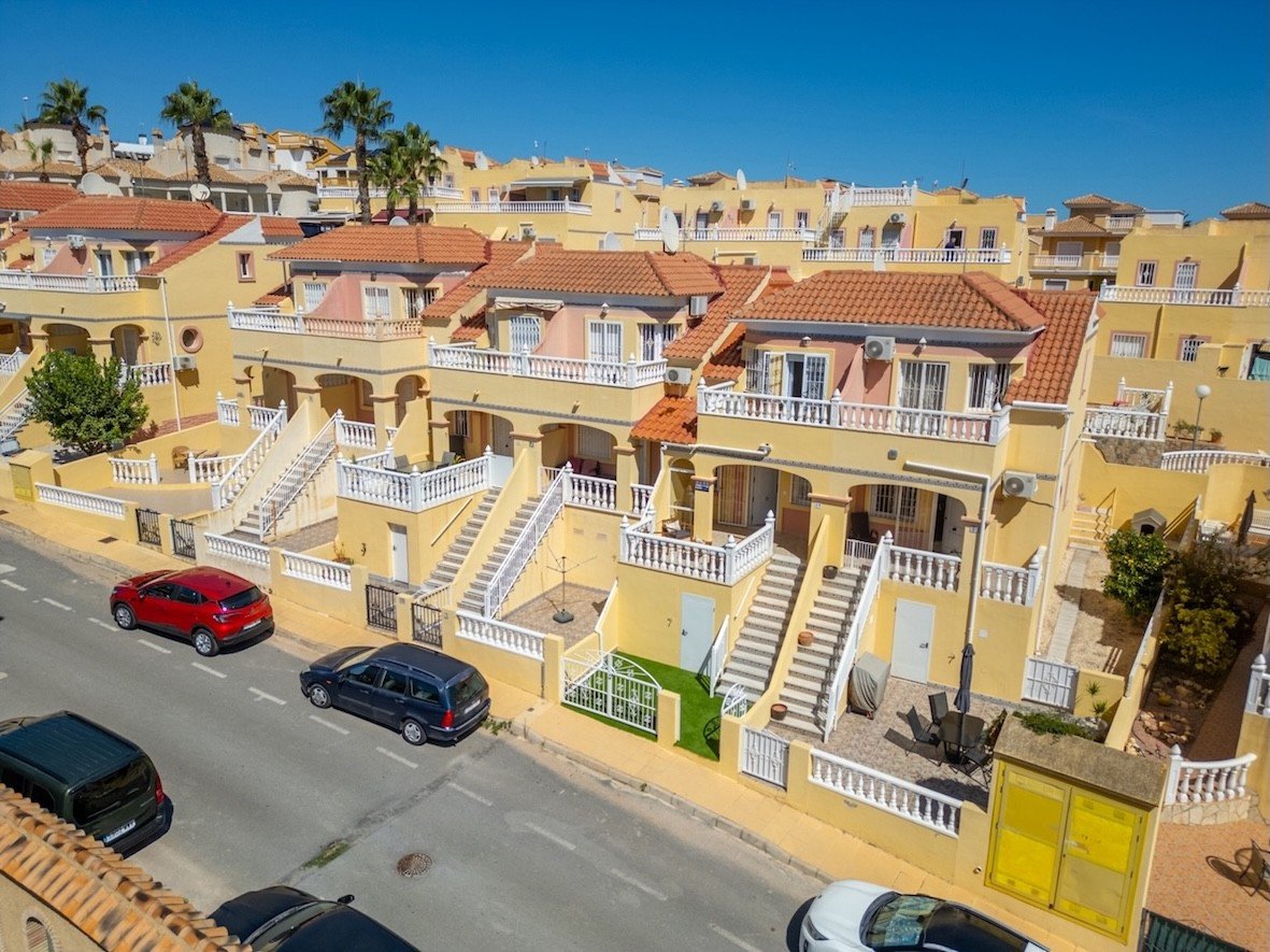 2 Bed Townhouse in El Galan