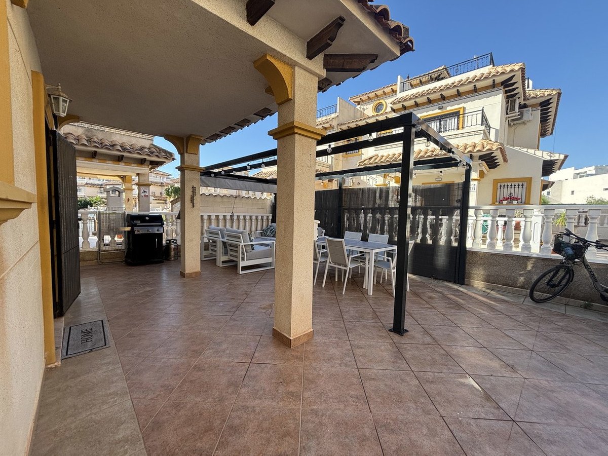3 Bed Townhouse in La Zenia