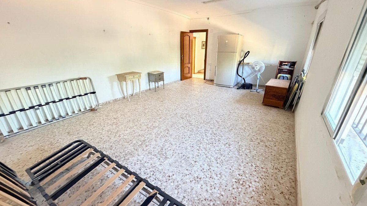 4 Bed Detached Villa in Crevillent