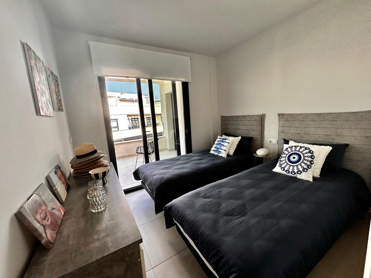 3 Bed Penthouse in Villamartin