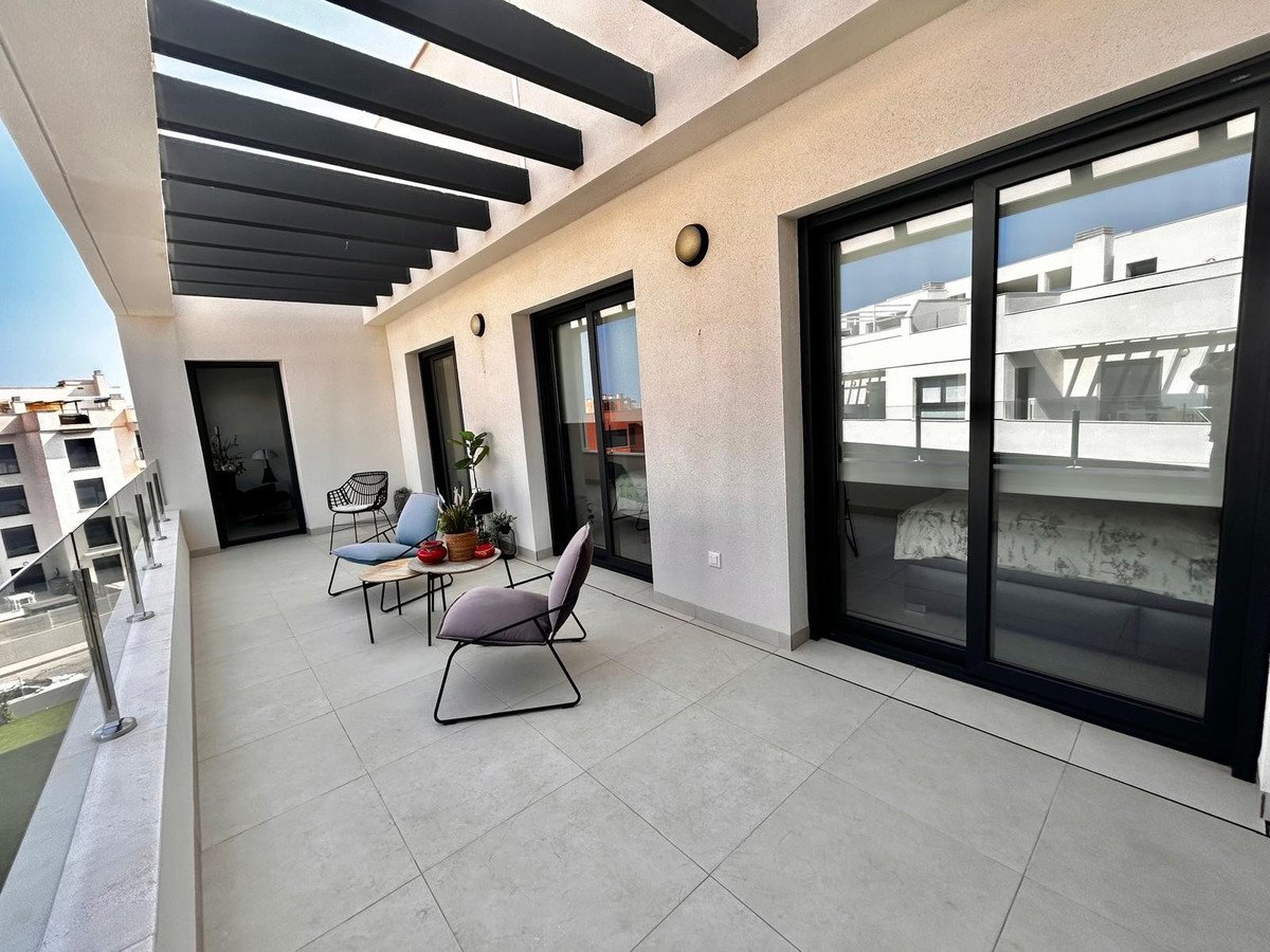 3 Bed Penthouse in Villamartin