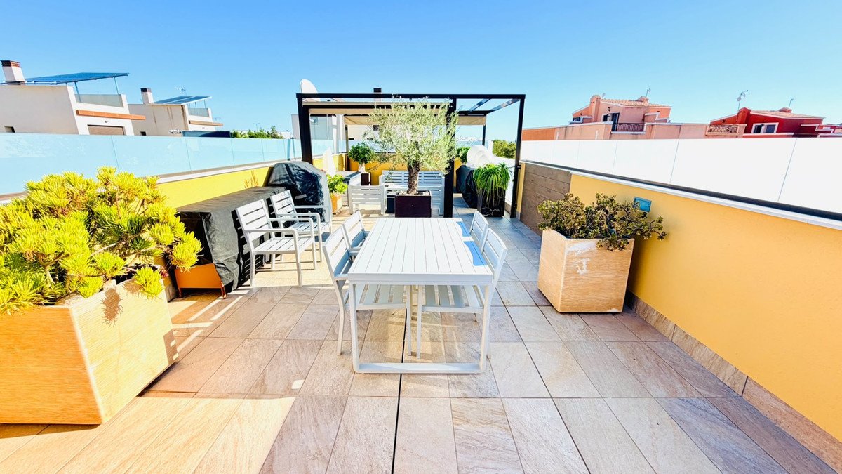 3 Bed Semi-Detached House in Los Montesinos