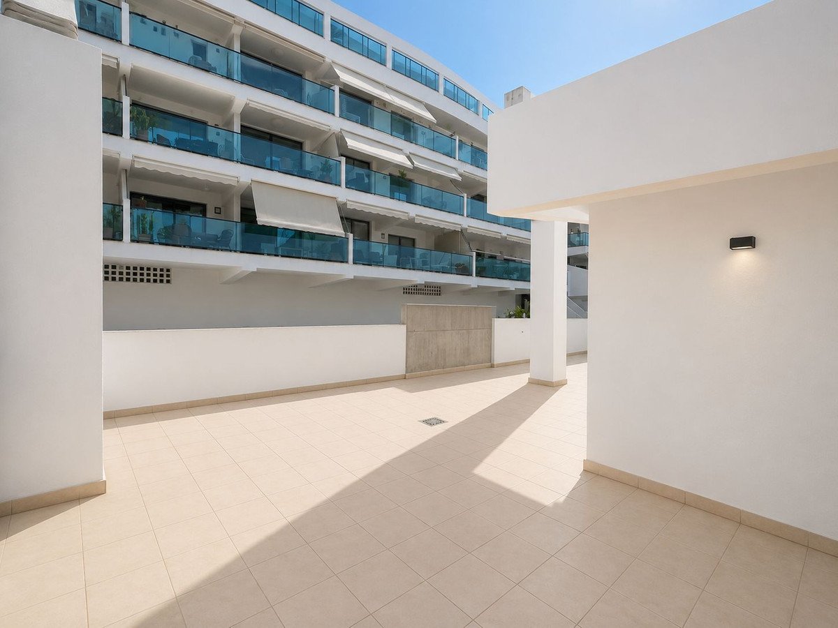 2 Bed Penthouse in Riviera del Sol