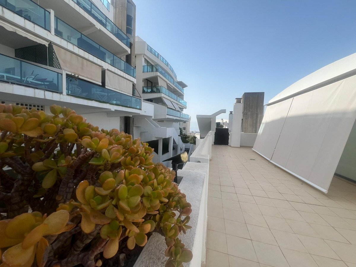 2 Bed Penthouse in Riviera del Sol