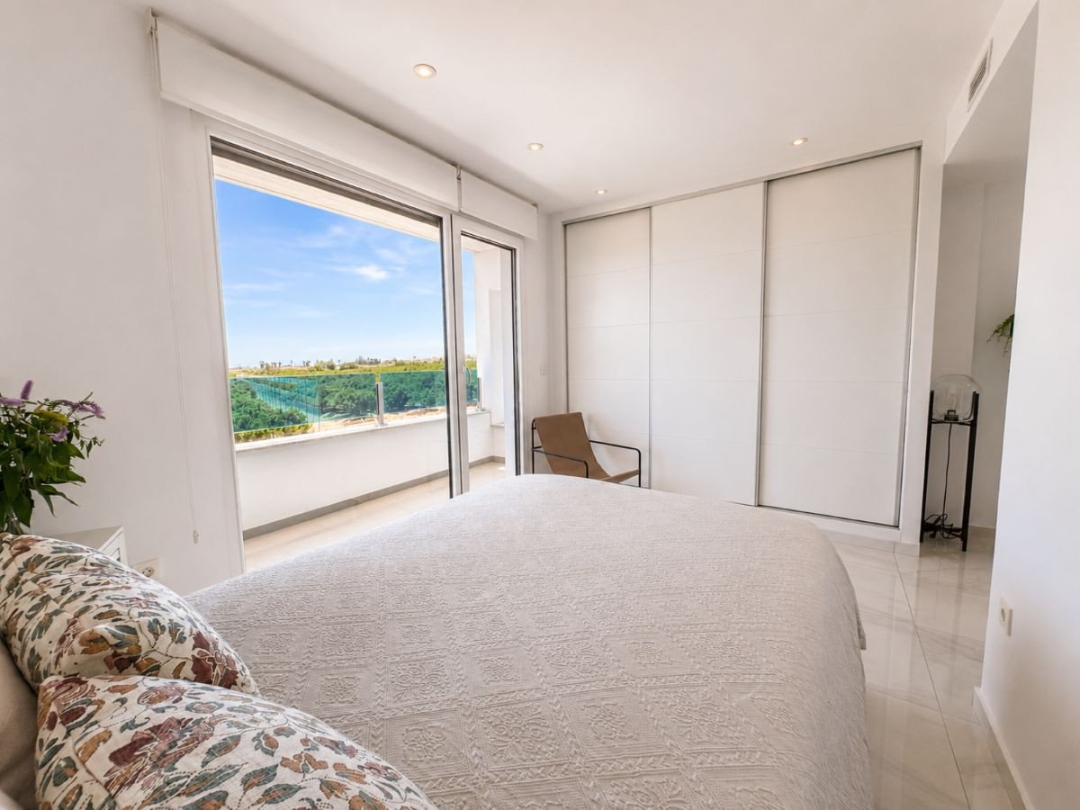 3 Bed Semi-Detached House in Torrevieja
