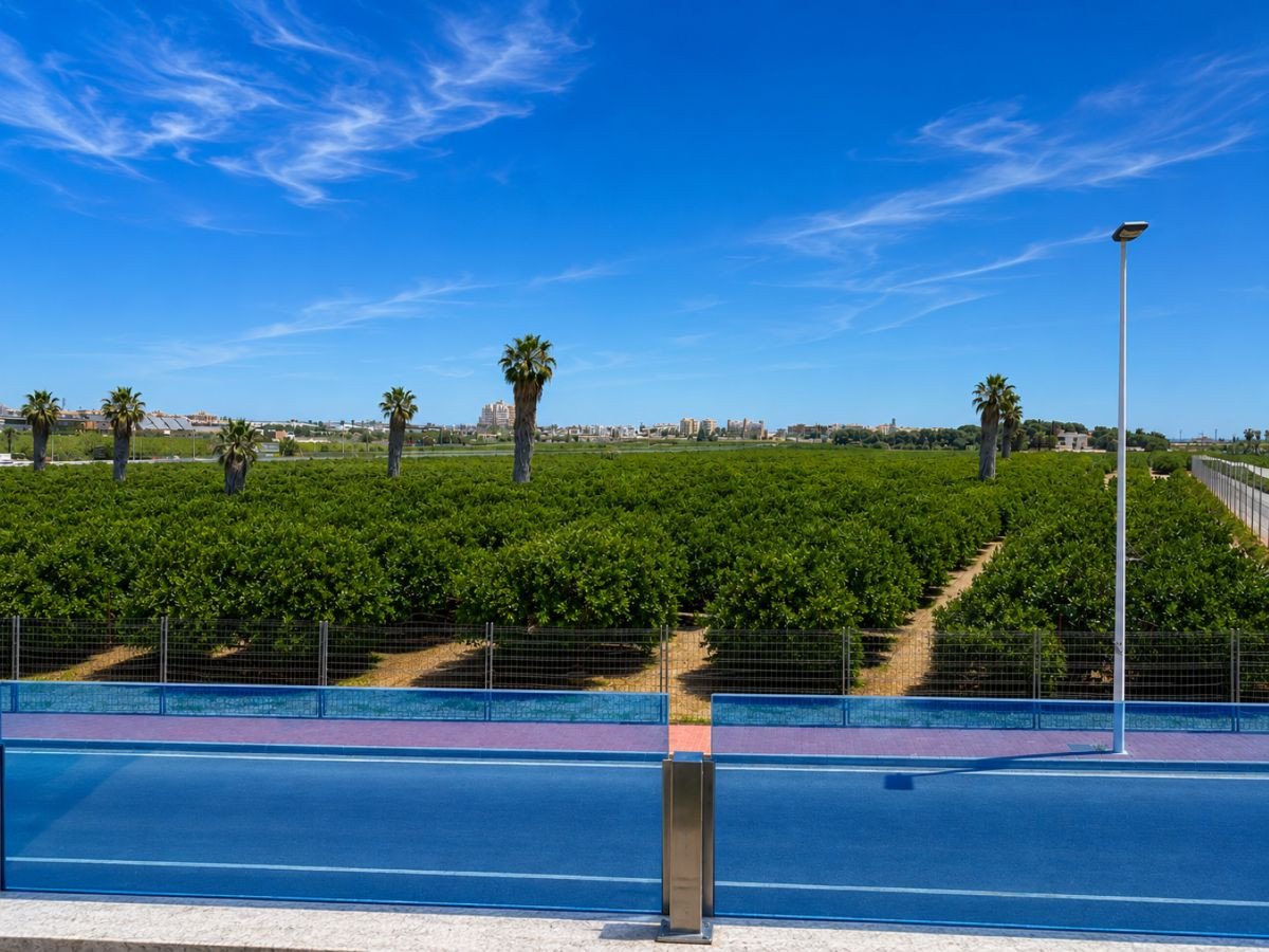 3 Bed Semi-Detached House in Torrevieja