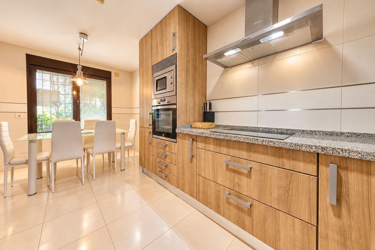 3 Bed Townhouse in Estepona