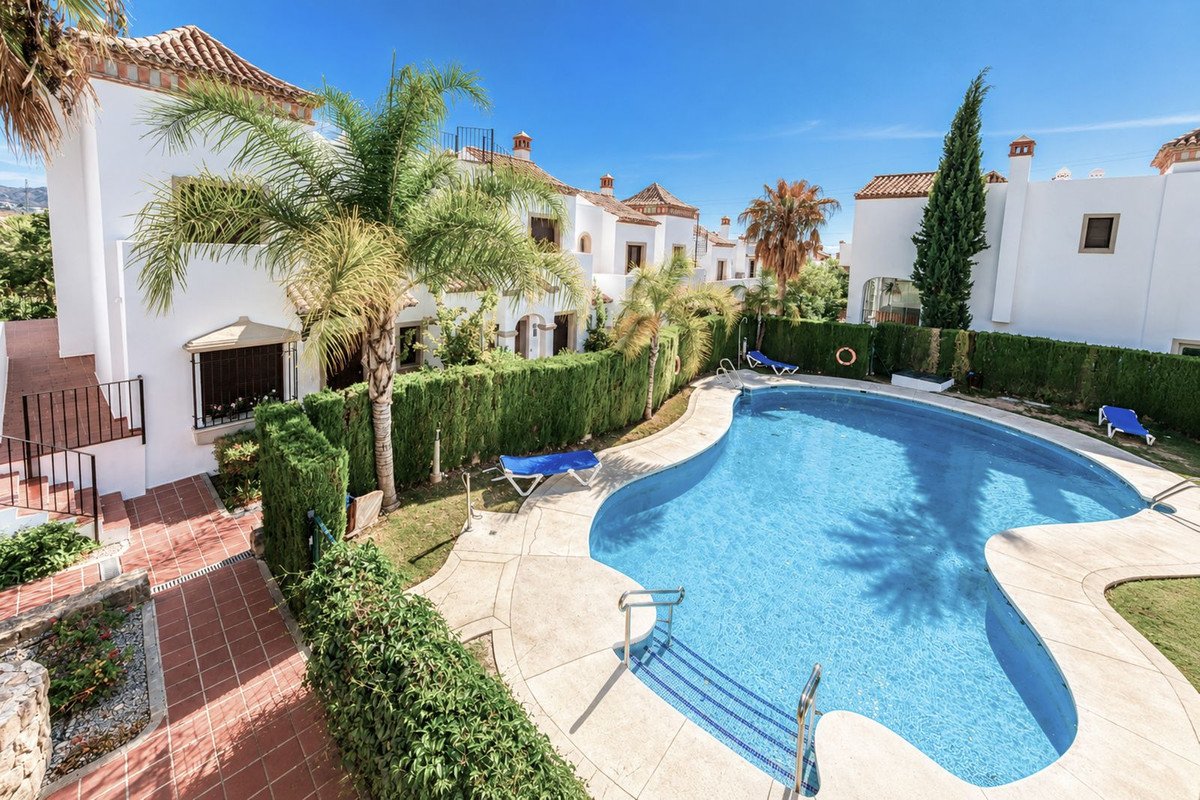 3 Bed Townhouse in Estepona