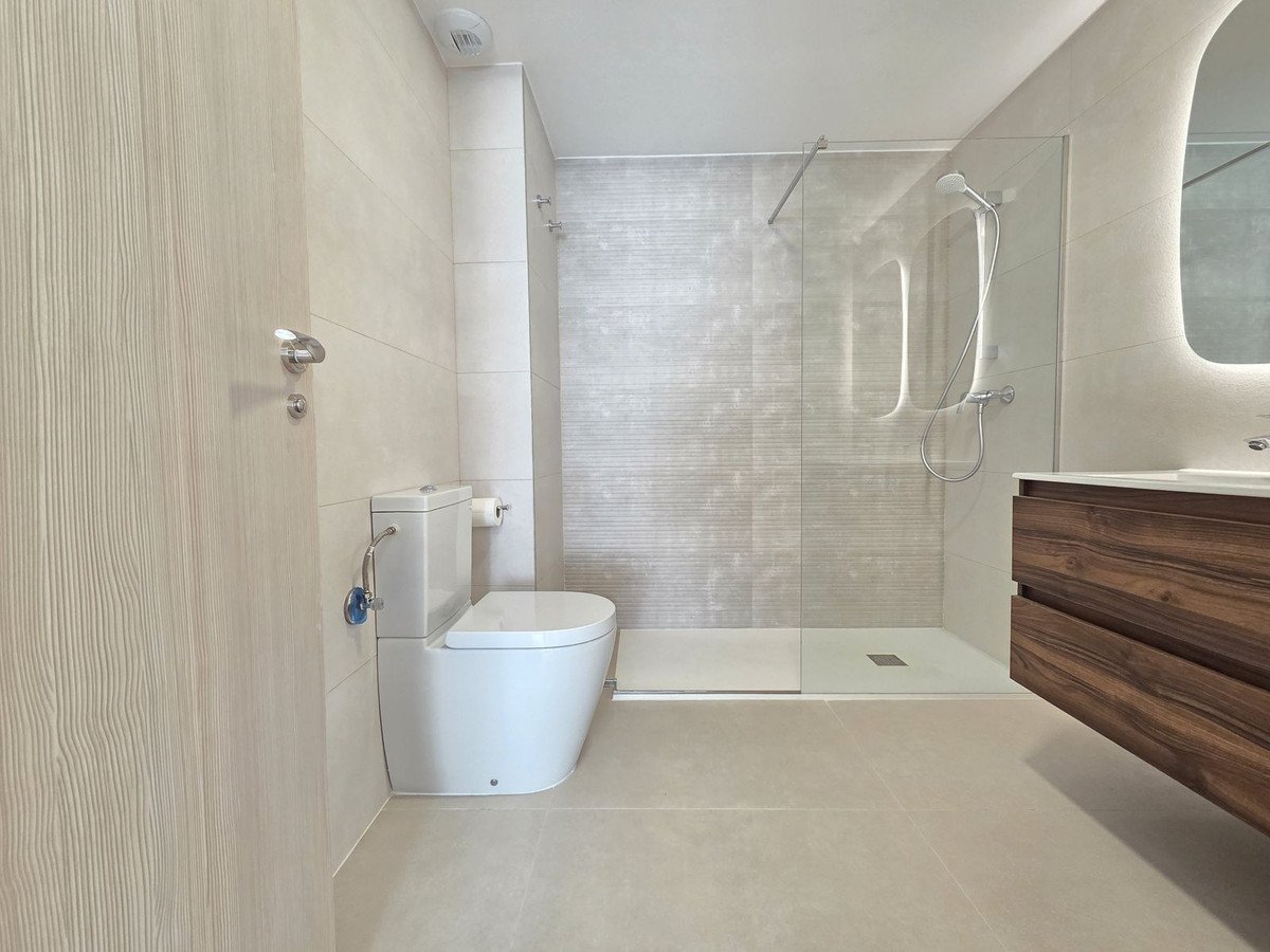 2 Bed Penthouse in Manilva