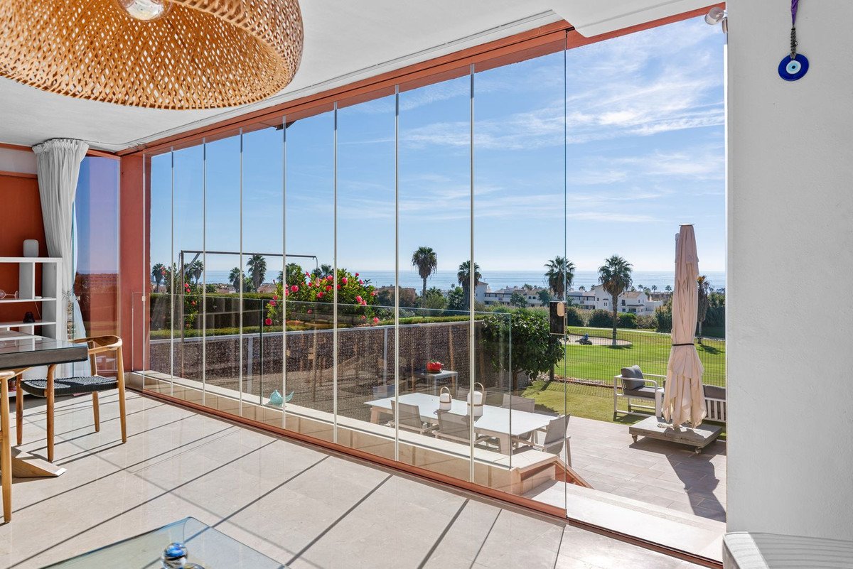 2 Bed Ground Floor Apartment in Casares Playa