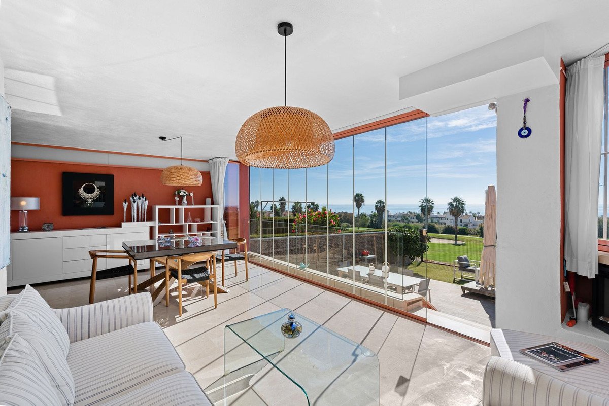 2 Bed Ground Floor Apartment in Casares Playa