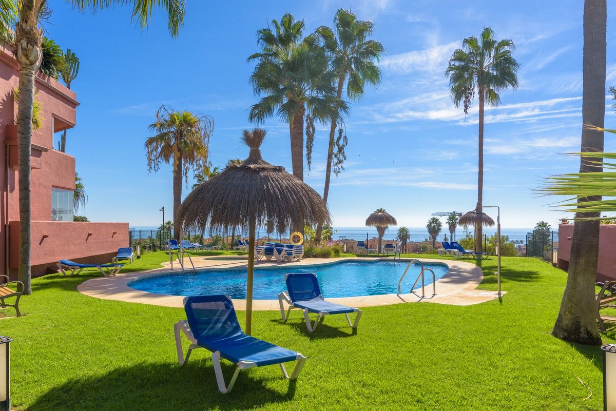 2 Bed Ground Floor Apartment in Casares Playa