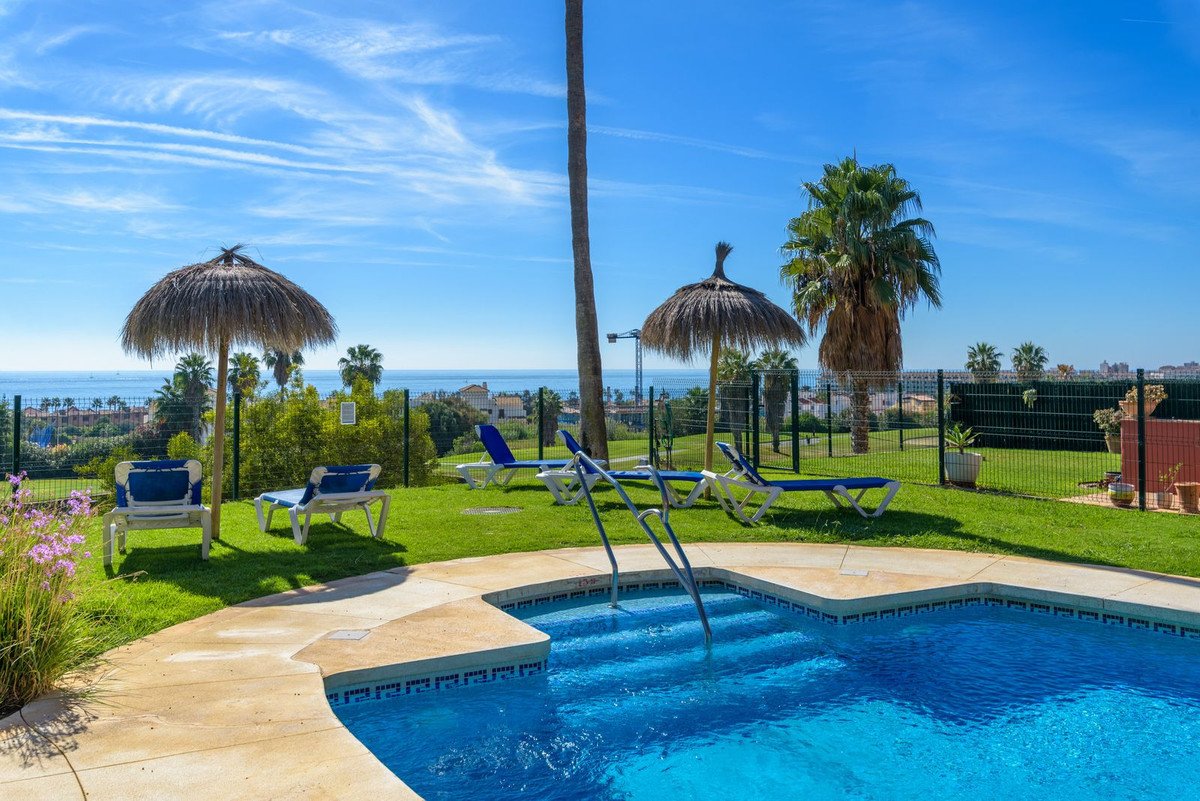 2 Bed Ground Floor Apartment in Casares Playa