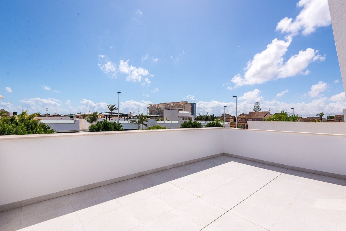 4 Bed Detached Villa in San Pedro del Pinatar