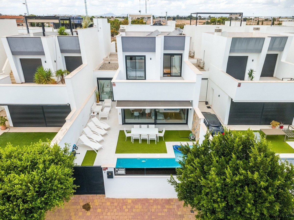 4 Bed Detached Villa in San Pedro del Pinatar