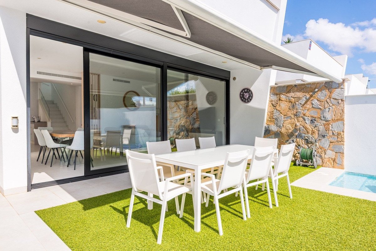 4 Bed Detached Villa in San Pedro del Pinatar