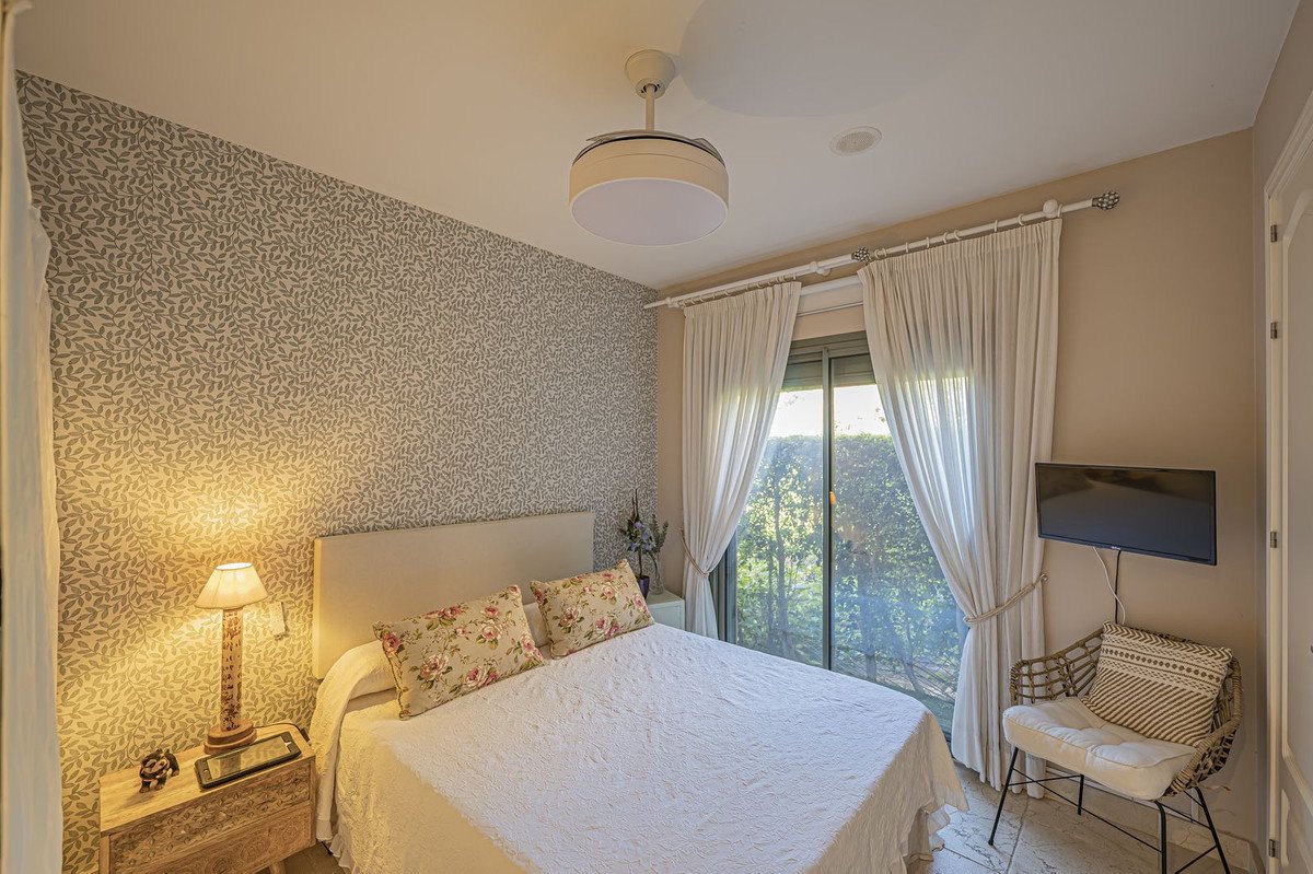 2 Bed Ground Floor Apartment in Atalaya