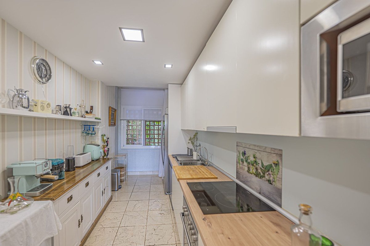 2 Bed Ground Floor Apartment in Atalaya