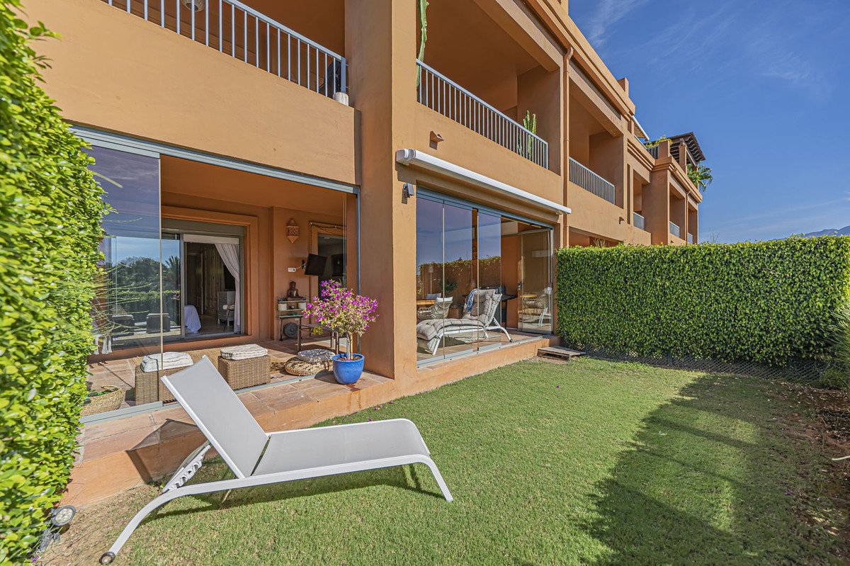 2 Bed Ground Floor Apartment in Atalaya