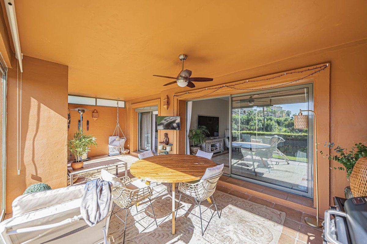 2 Bed Ground Floor Apartment in Atalaya