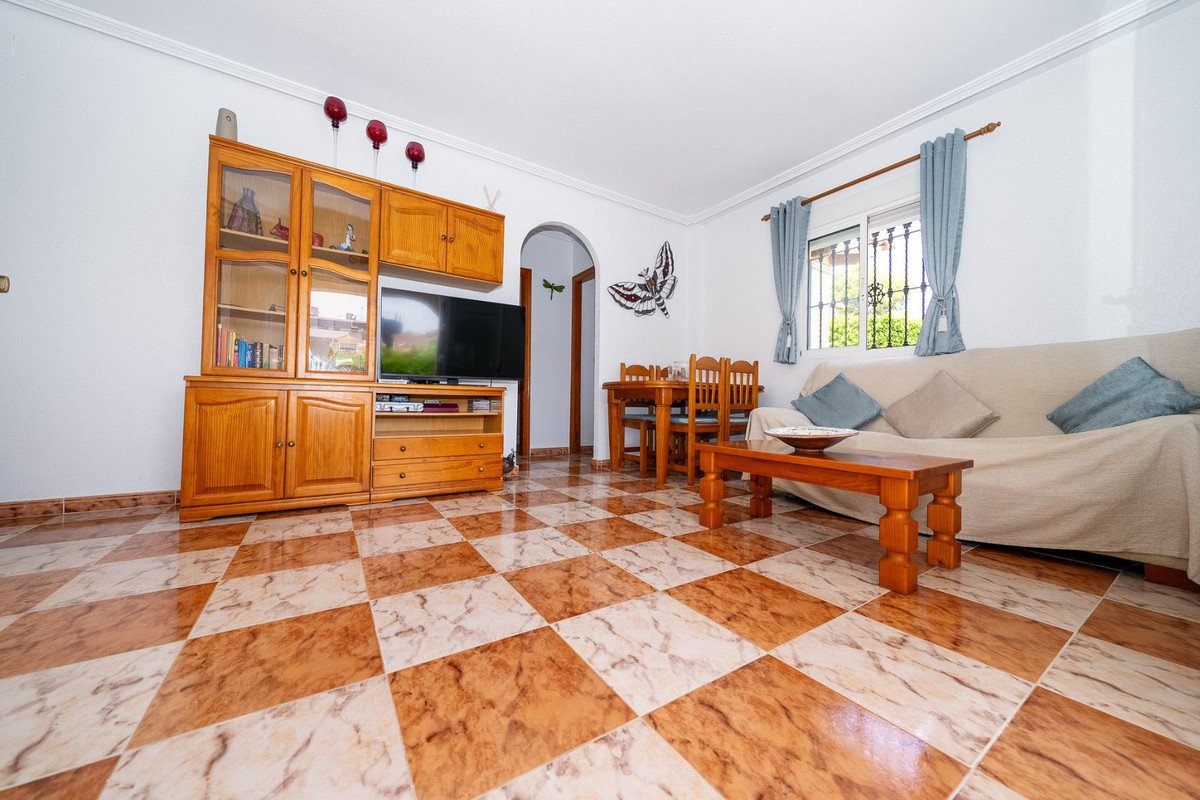 3 Bed Detached Villa in Orihuela Costa