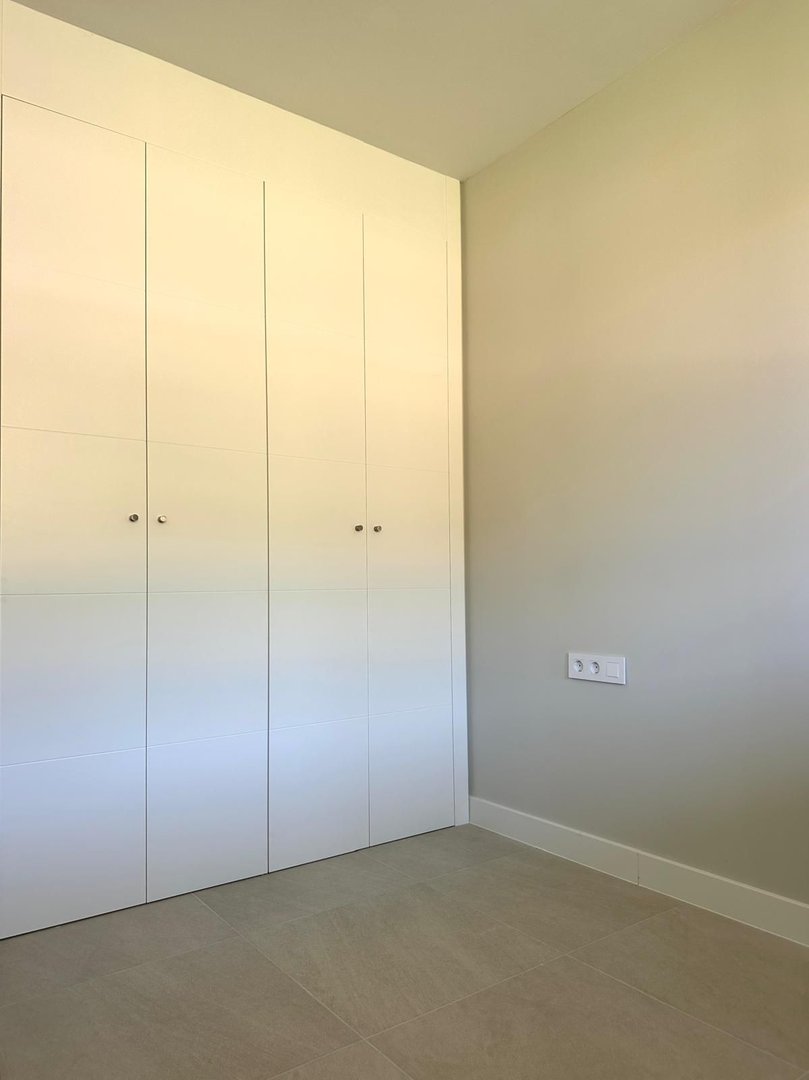 3 Bed Middle Floor Apartment in Manilva