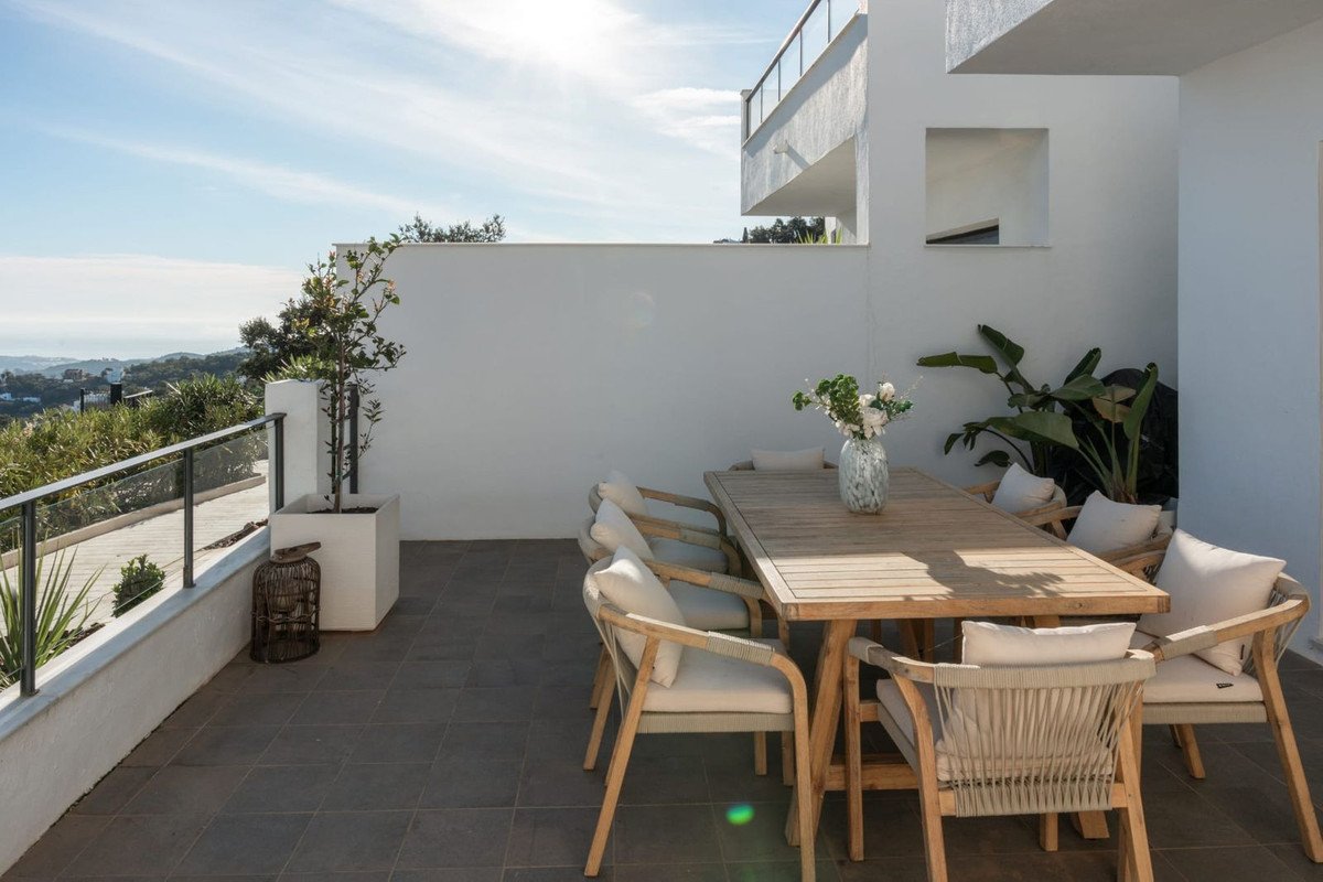 4 Bed Townhouse in La Mairena