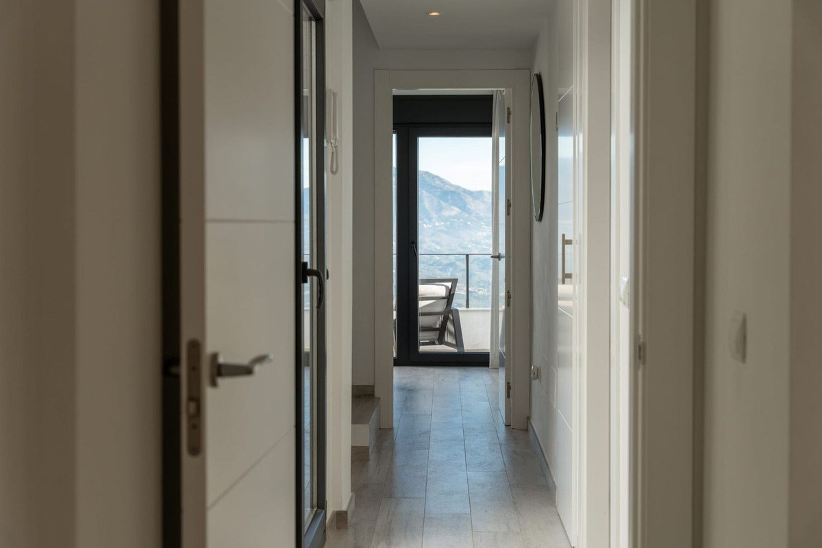 4 Bed Townhouse in La Mairena