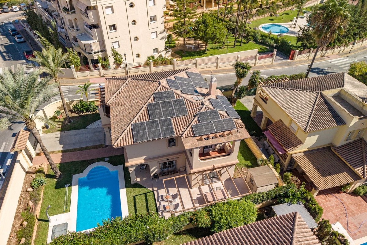 4 Bed Detached Villa in La Cala Hills
