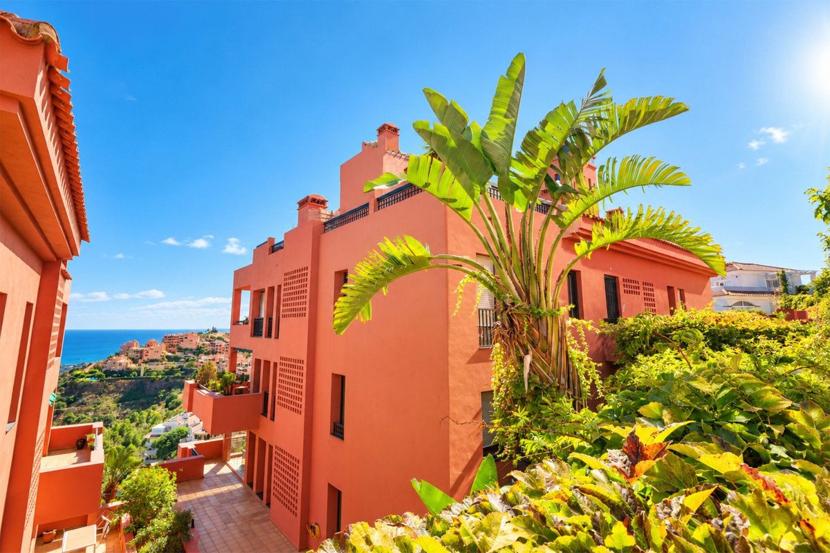 4 Bed Penthouse Duplex in Calahonda