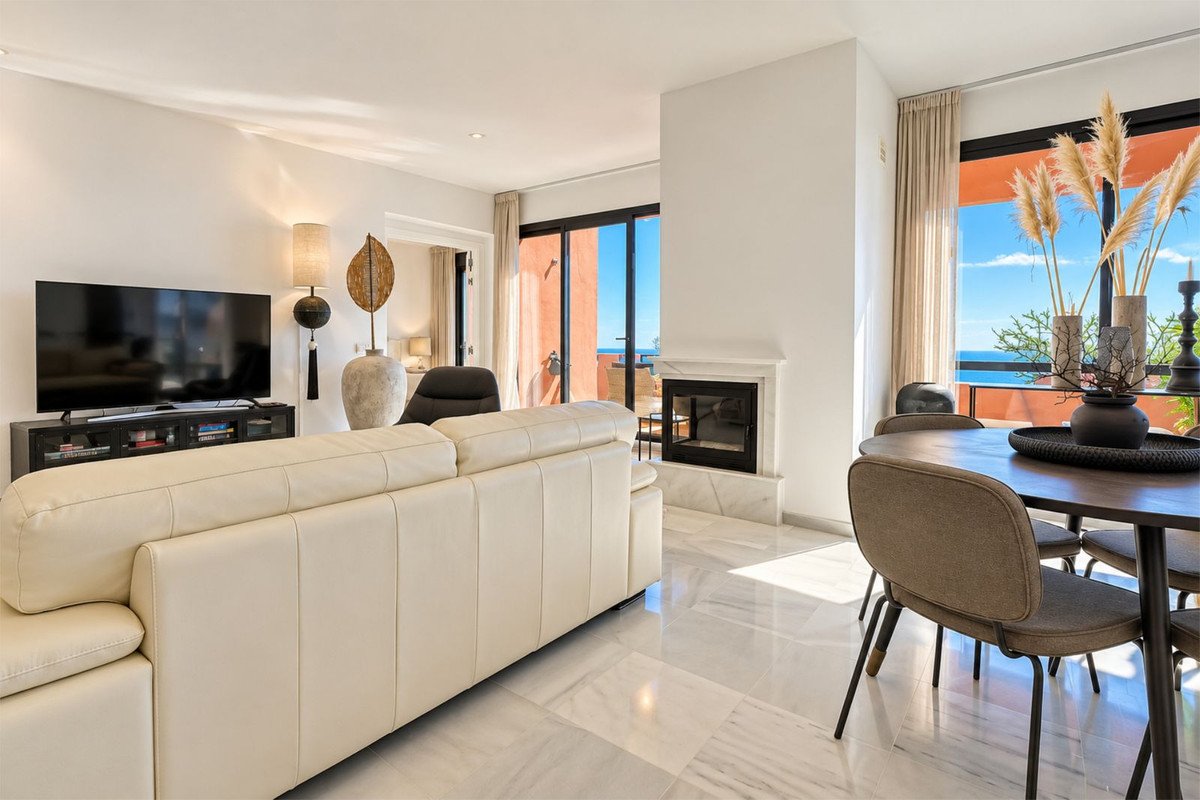 4 Bed Penthouse Duplex in Calahonda