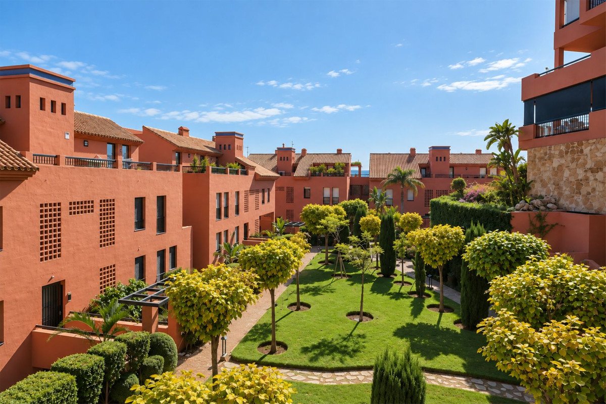 4 Bed Penthouse Duplex in Calahonda
