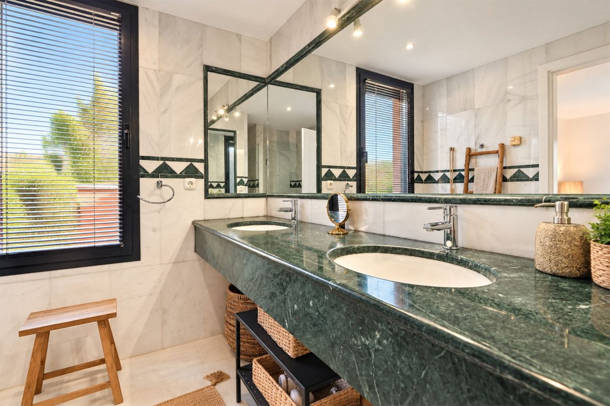 4 Bed Penthouse Duplex in Calahonda