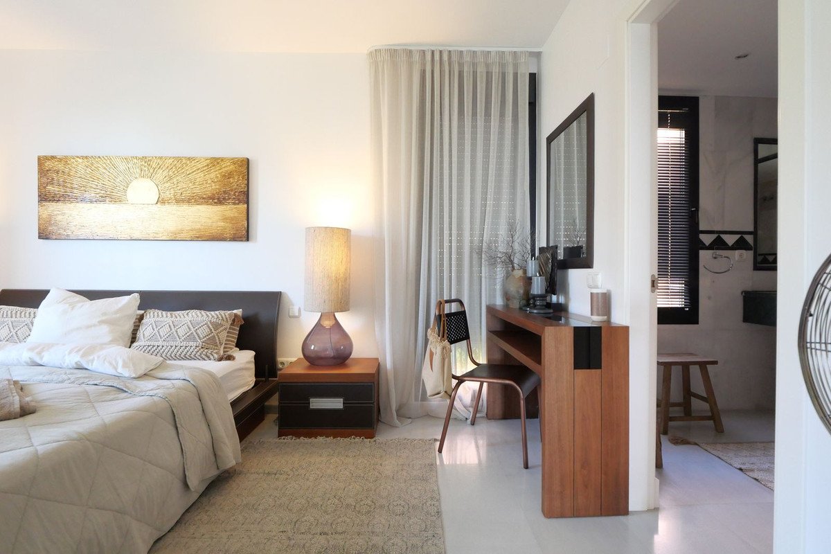 4 Bed Penthouse Duplex in Calahonda
