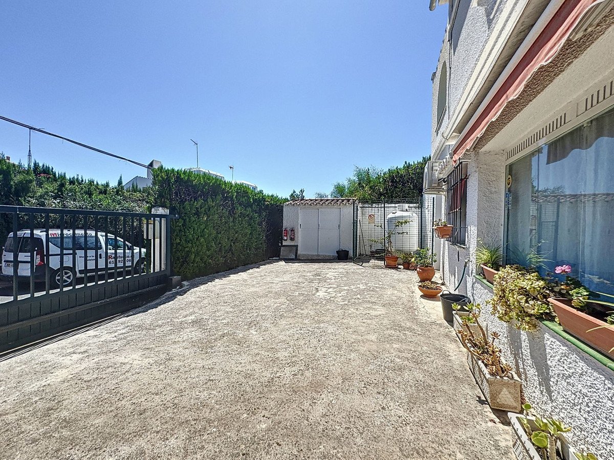 4 Bed Detached Villa in Nueva Andalucía