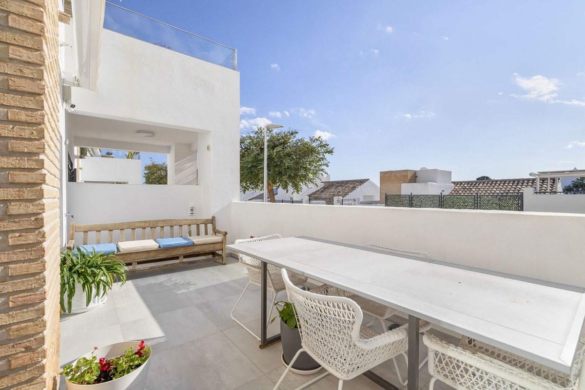3 Bed Detached Villa in Benalmadena