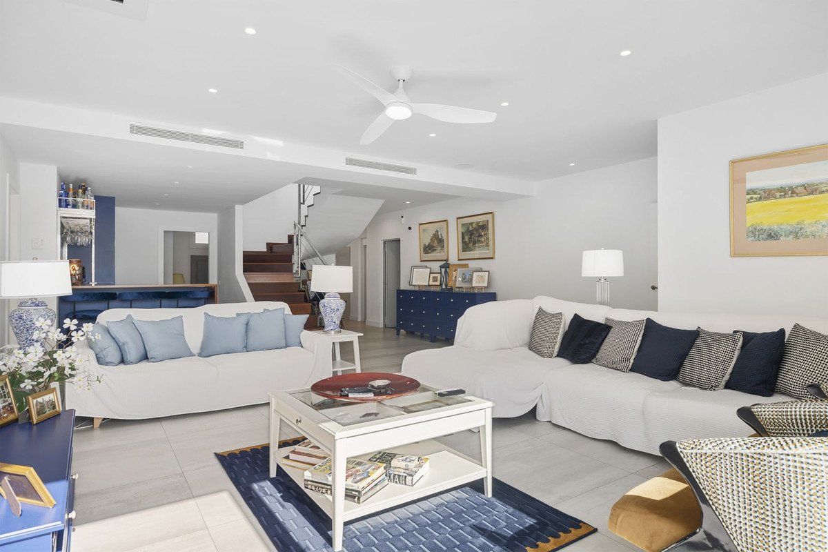 3 Bed Detached Villa in Benalmadena