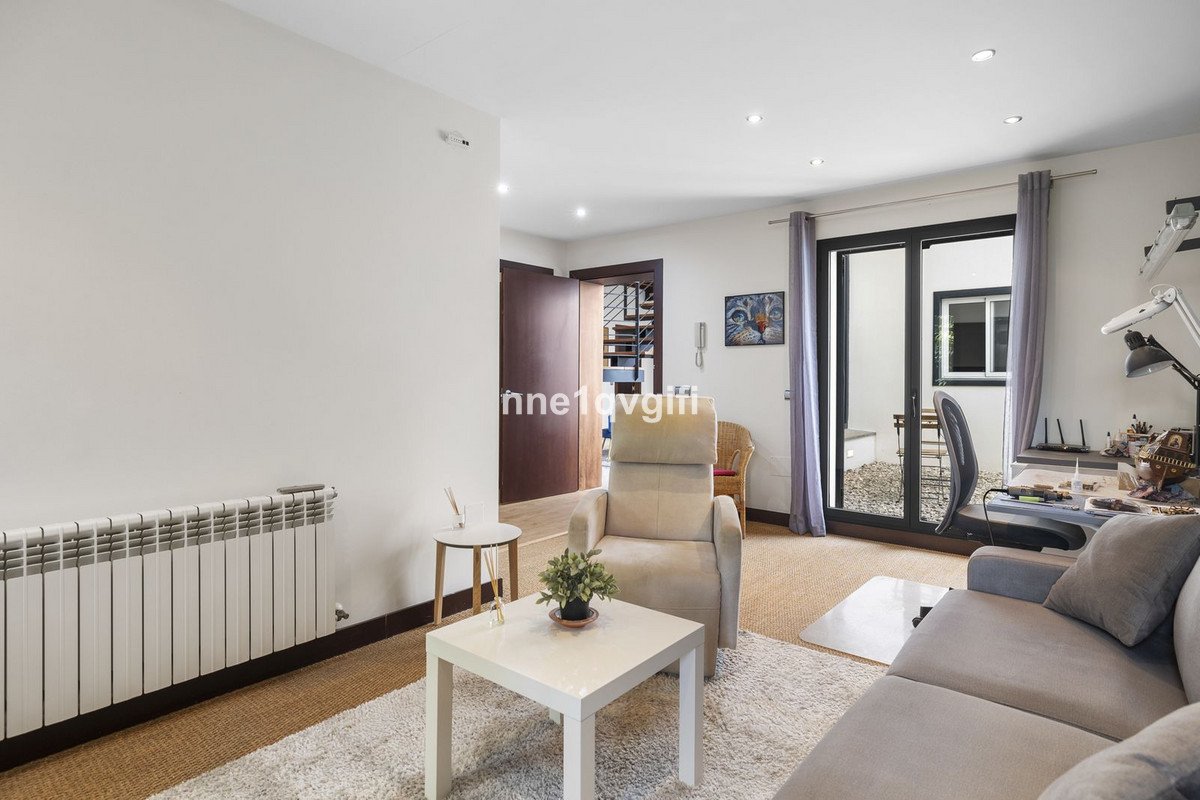 5 Bed Detached Villa in Coín