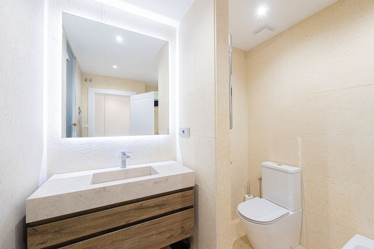 3 Bed Penthouse Duplex in Nueva Andalucía