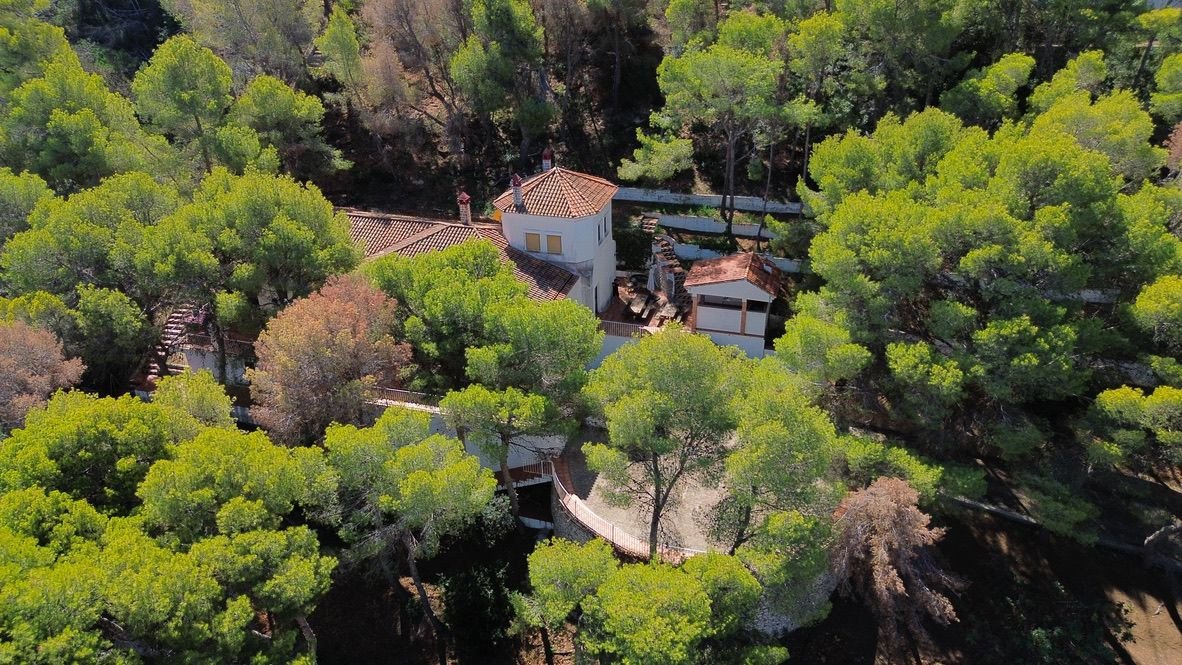 6 Bed Detached Villa in Calasparra