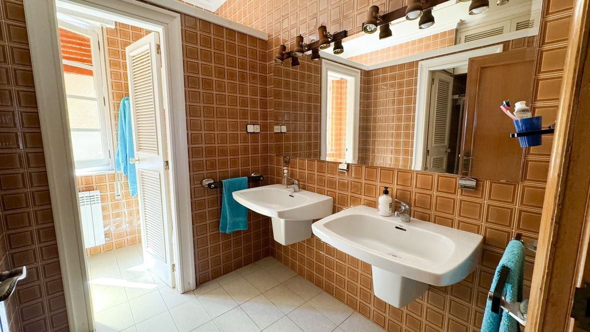 6 Bed Detached Villa in Calasparra