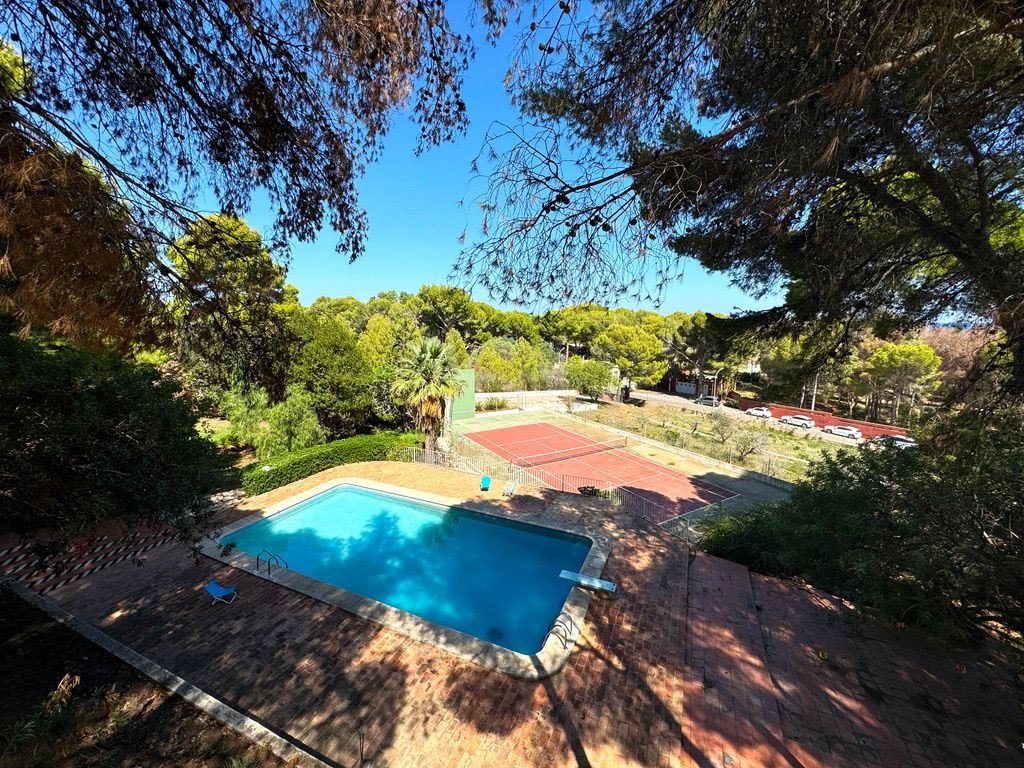 6 Bed Detached Villa in Calasparra