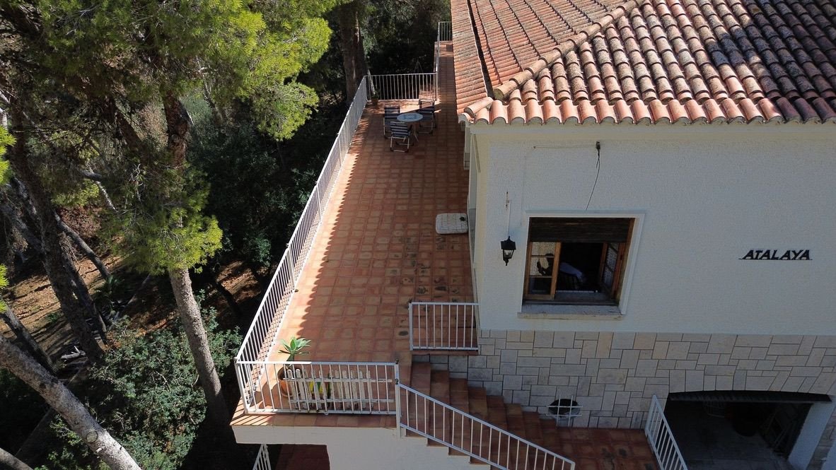 6 Bed Detached Villa in Calasparra