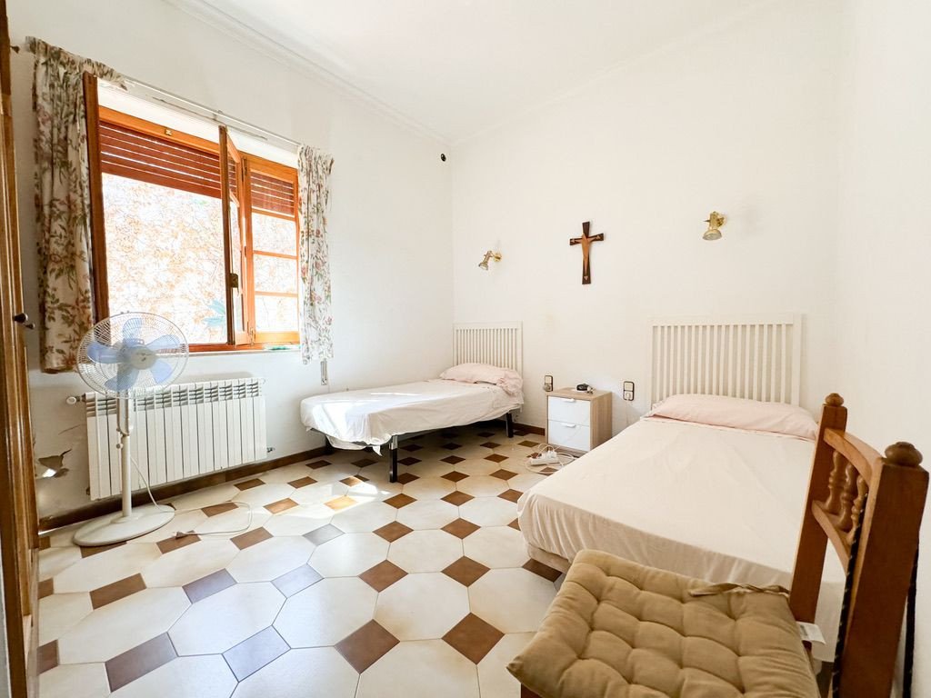 6 Bed Detached Villa in Calasparra