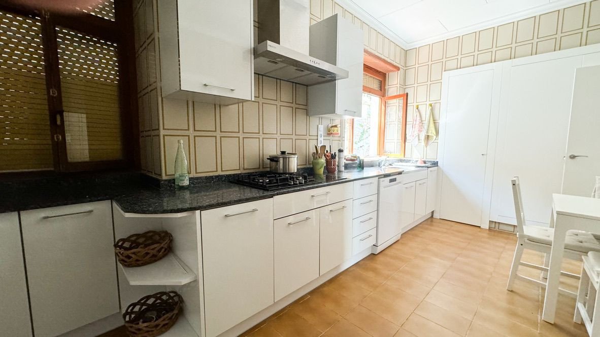 6 Bed Detached Villa in Calasparra